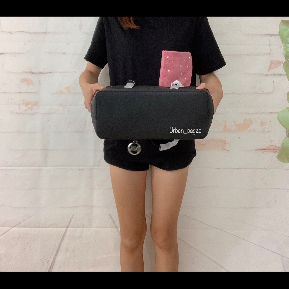 Michael Kors JST Small Top Zip Tote and Wallet - Picture 5 of 15